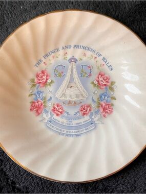 ❌SOLD 
Commemorative Decorative in Cream with Pink & Blue Floral Design